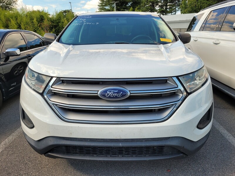 2015 Ford Edge SE photo 2
