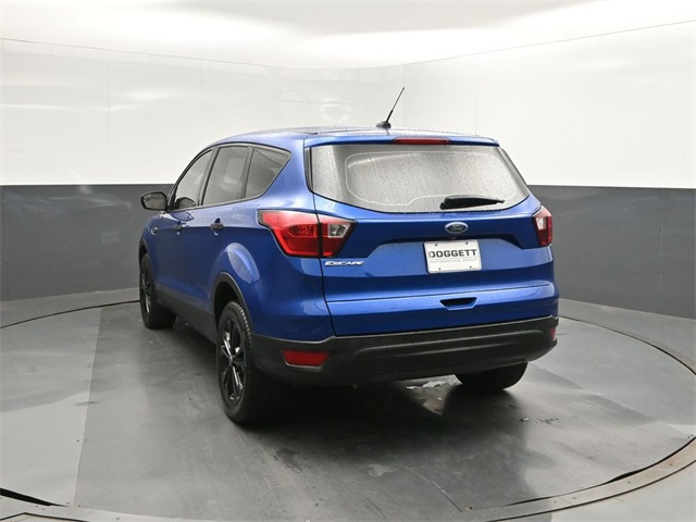 2019 Ford Escape S photo 7