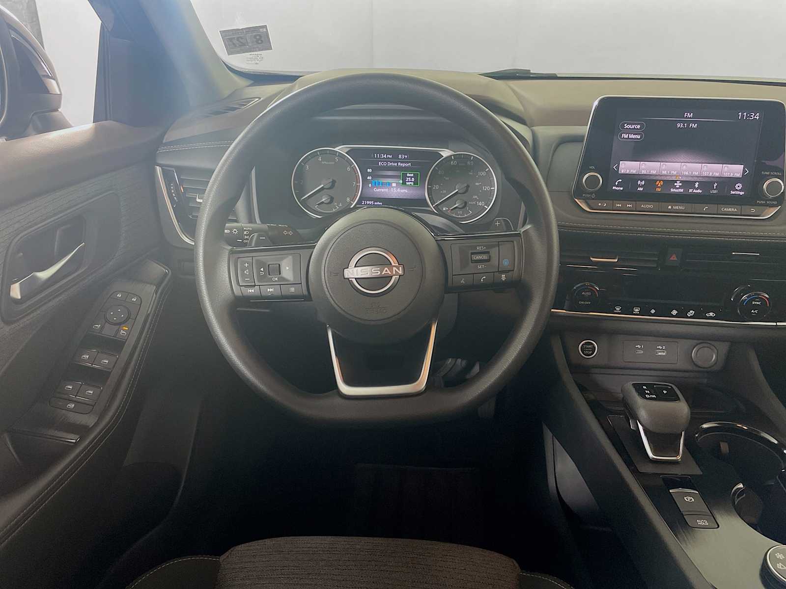 2022 Nissan Rogue SV photo 14
