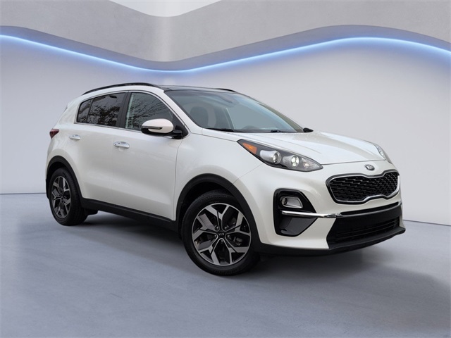 2022 Kia Sportage EX photo 2