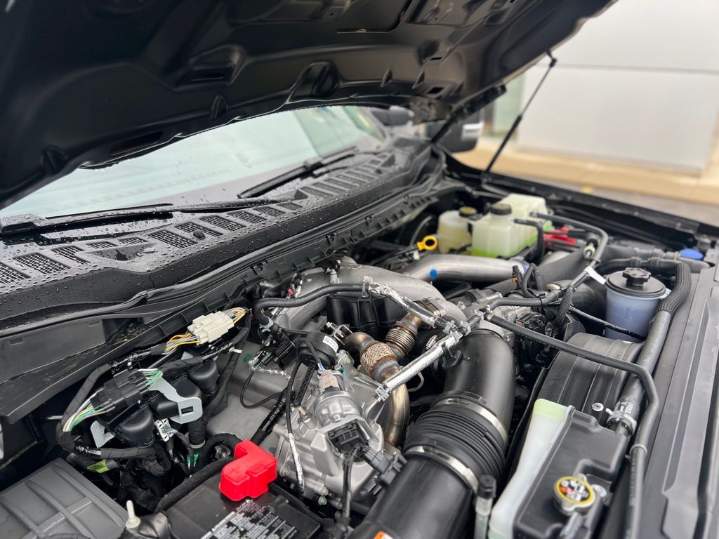 2025 Ford F-250 Lariat photo 50