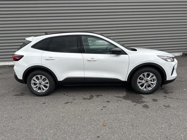 2025 Ford Escape Active photo 2