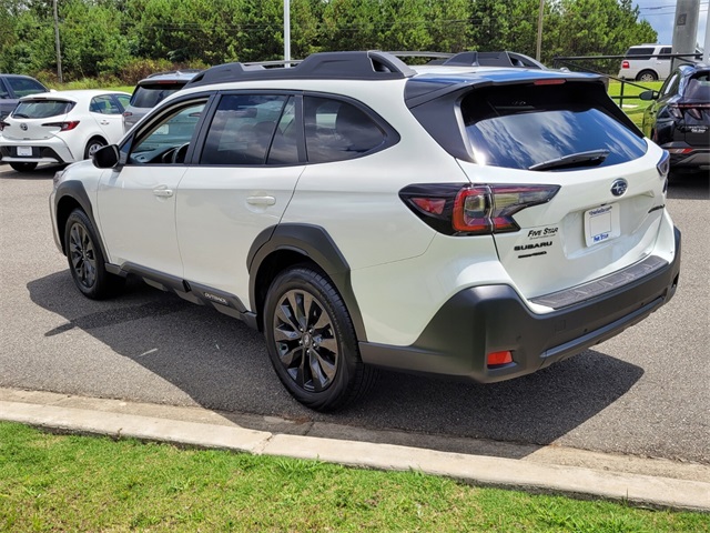 2024 Subaru Outback Onyx Edition photo 8