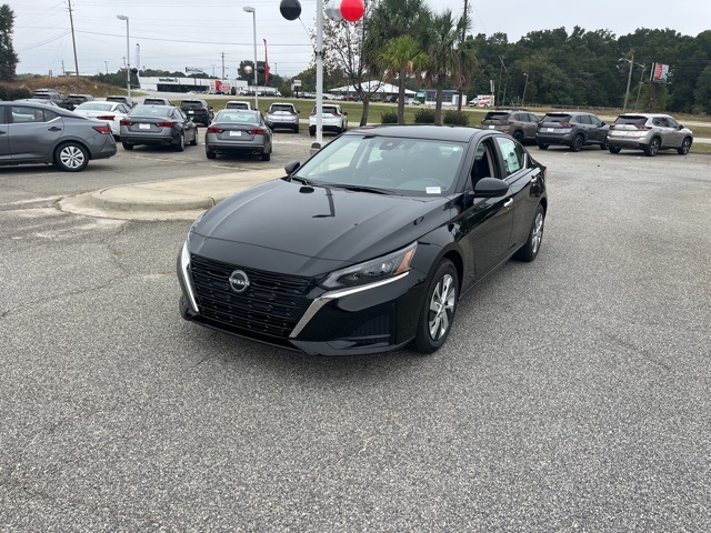 2025 Nissan Altima 2.5 S photo 4