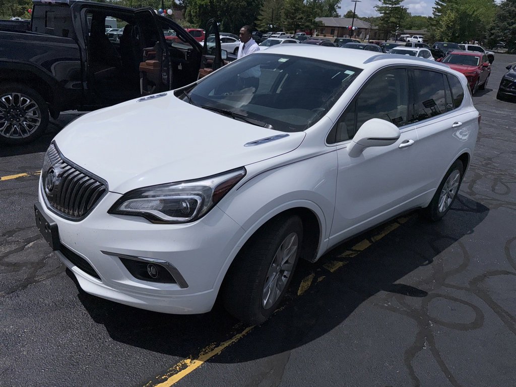2018 Buick Envision Essence photo 3