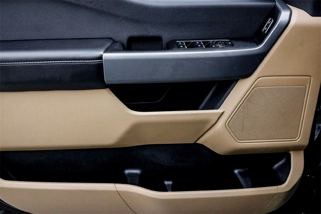 2023 Ford F-150 XLT photo 10