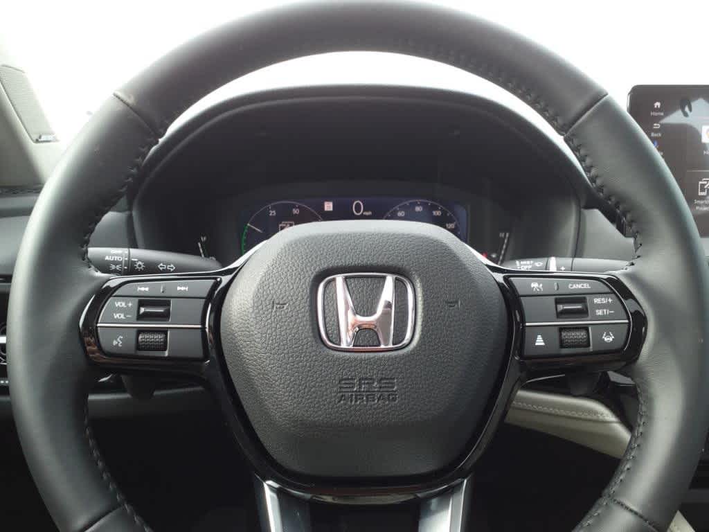 2025 Honda Accord Hybrid Touring photo 10