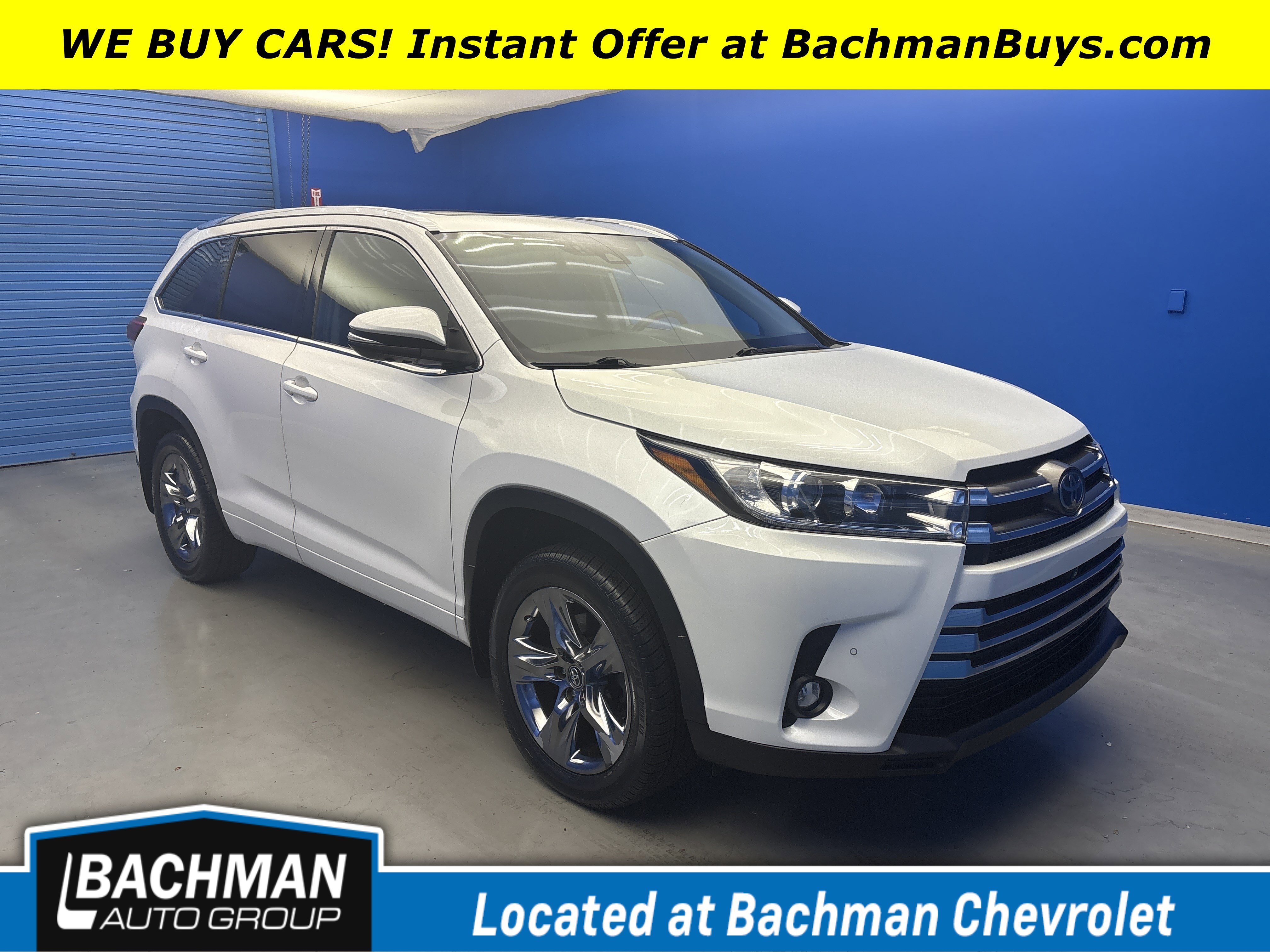 2019 Toyota Highlander Limited Platinum's photo