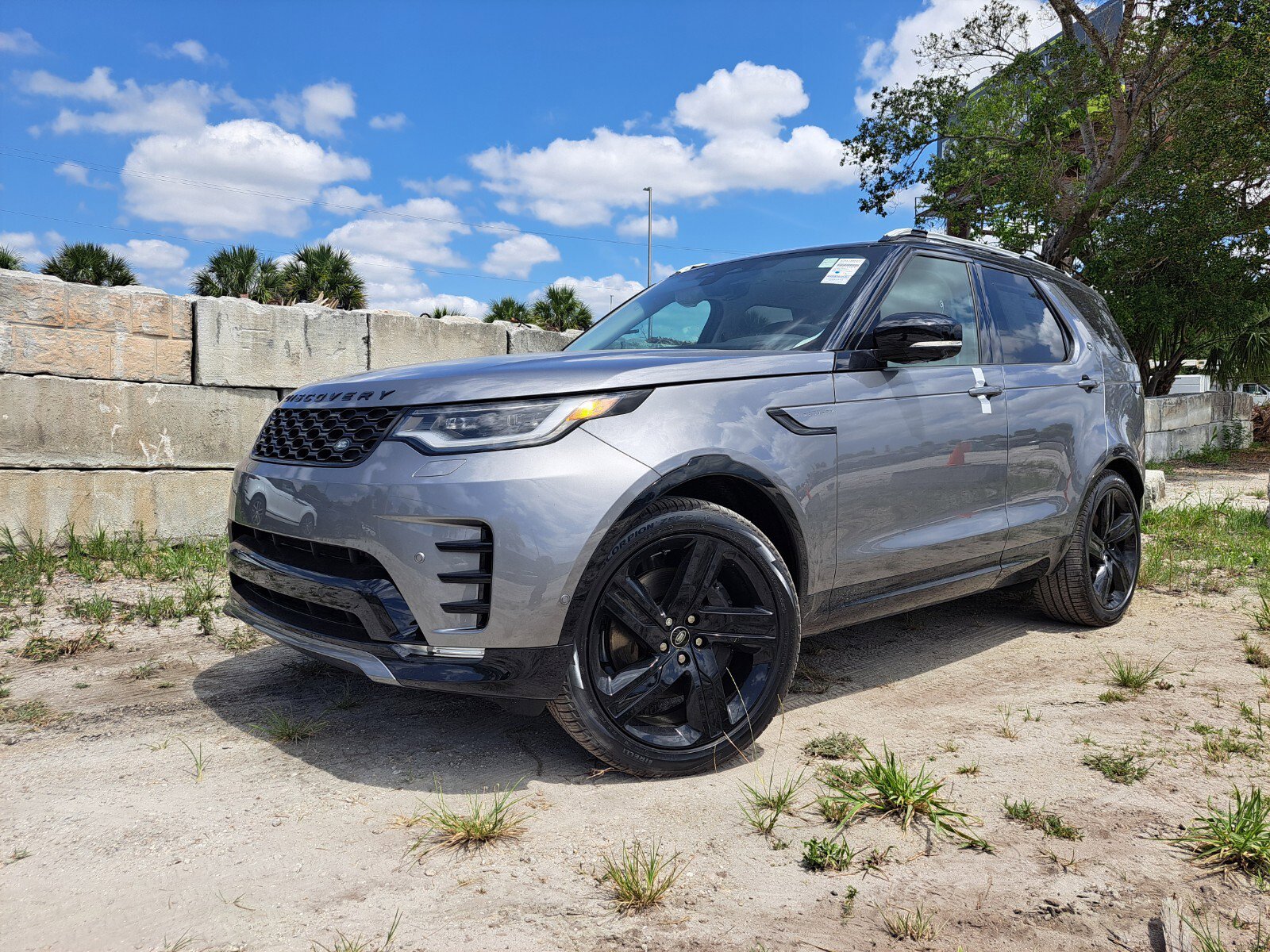 2025 Land Rover Discovery