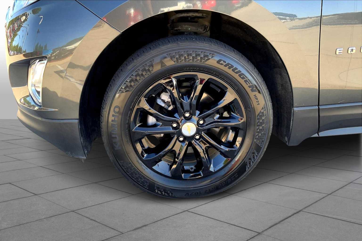 2021 Chevrolet Equinox LT photo 9