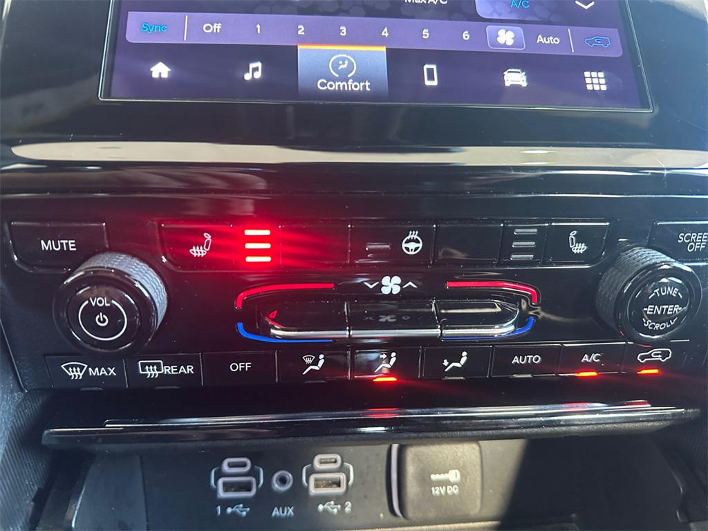 2024 Jeep Grand Cherokee Altitude photo 21