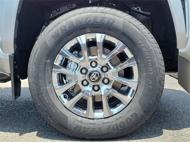 2025 Toyota Tacoma Limited Double Cab photo 5