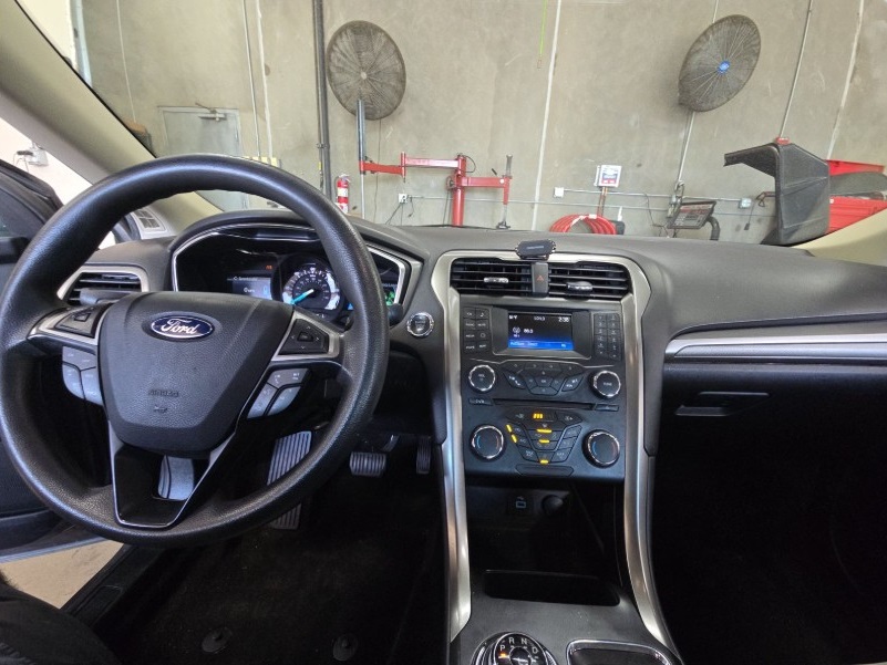 2018 Ford Fusion Hybrid S photo 9