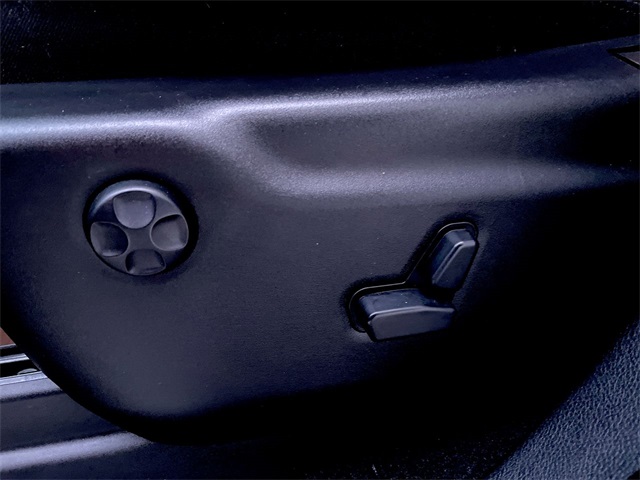 2020 Jeep Grand Cherokee Limited photo 4