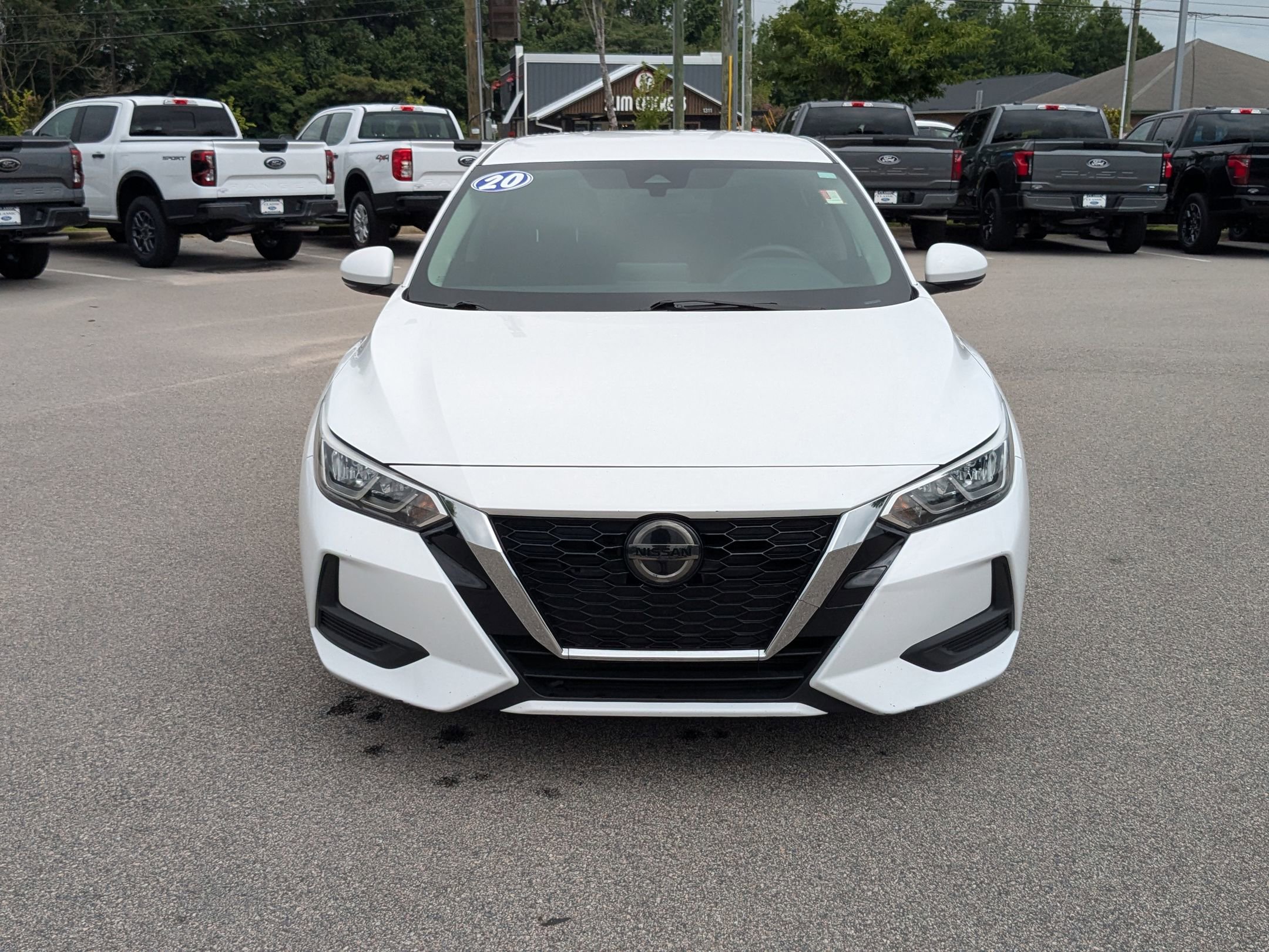 2020 Nissan Sentra SV photo 5