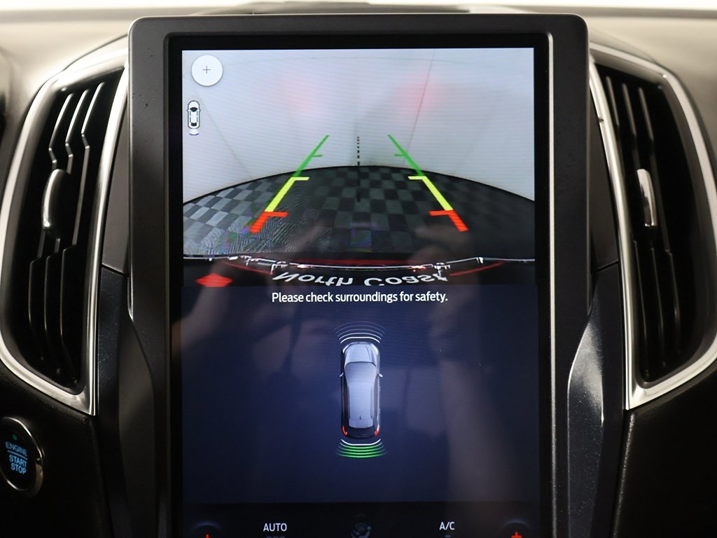 2022 Ford Edge Titanium photo 41