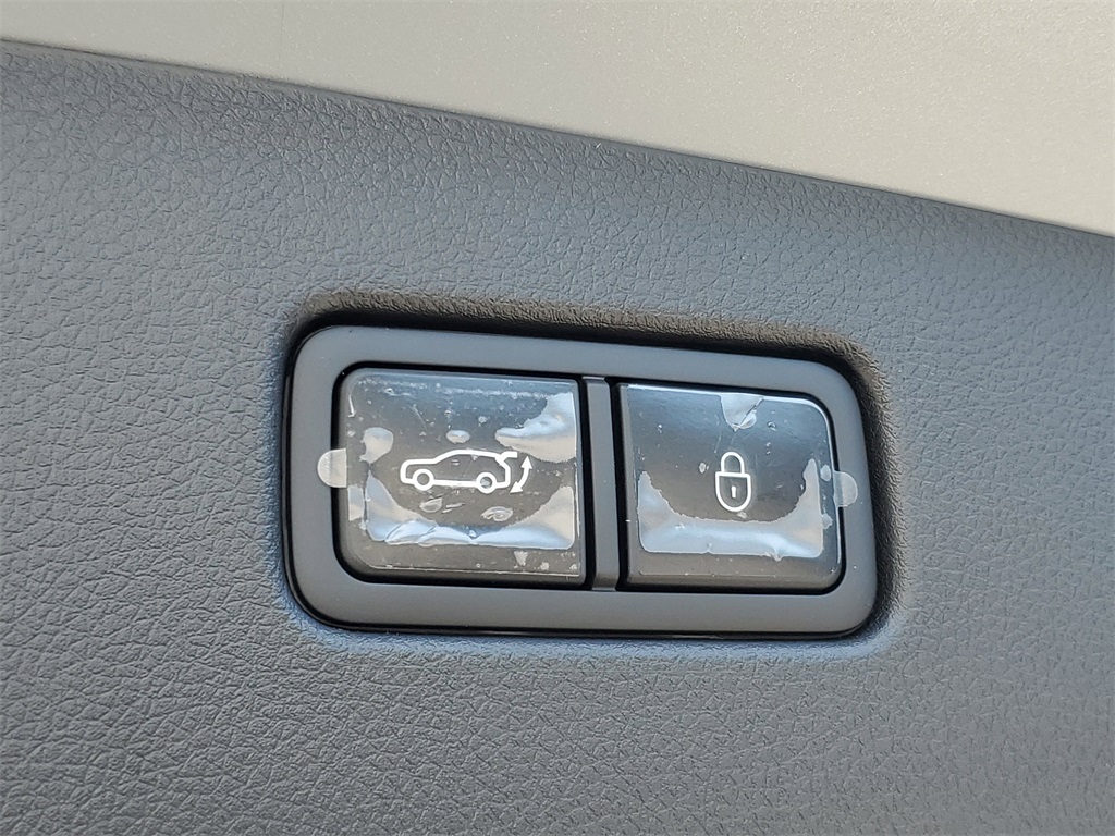 2025 Genesis GV70 3.5T Sport Advanced photo 7