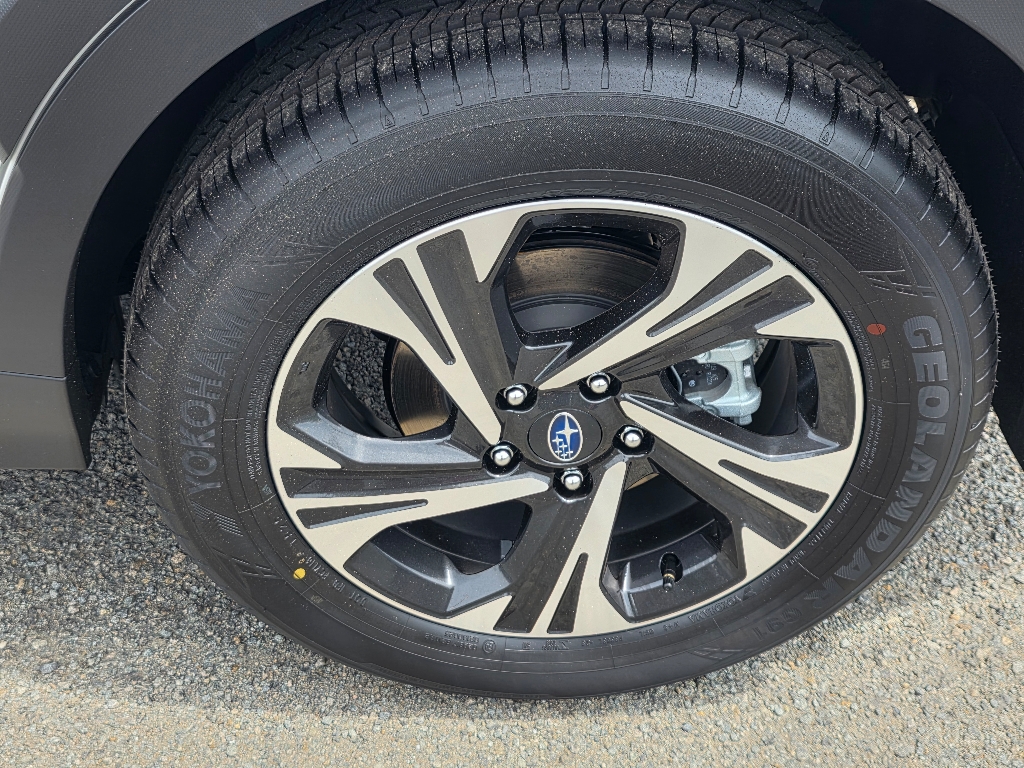 2025 Subaru Crosstrek Premium photo 2