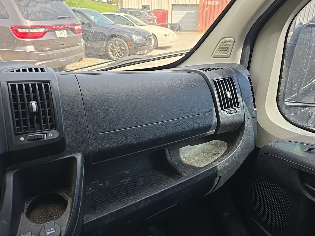 2015 Ram 2500 photo 19