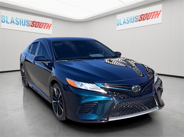 2020 Toyota Camry XSE's photo
