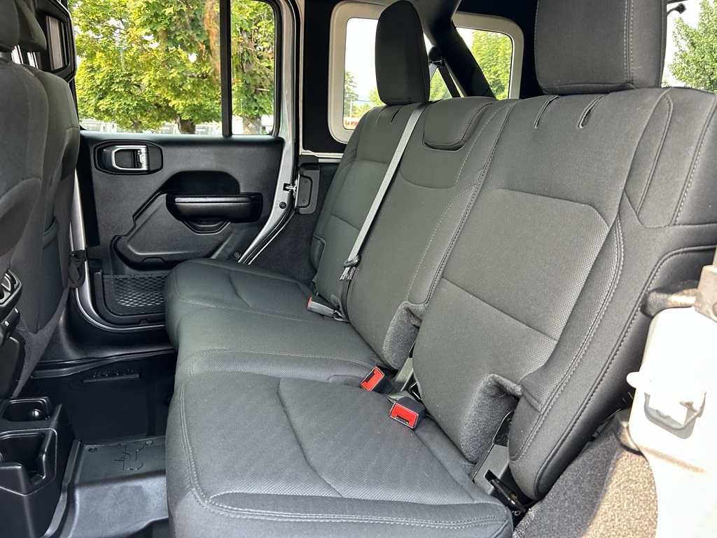 2021 Jeep Wrangler Unlimited Sport Willys photo 25