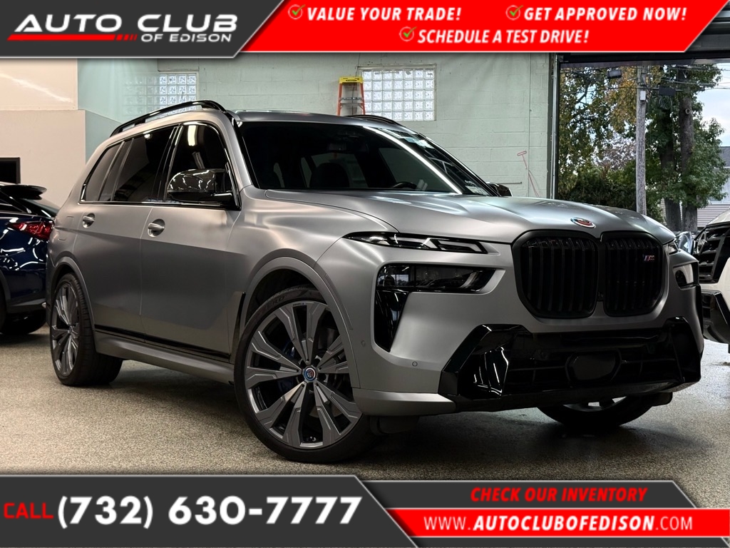 2023 BMW X7 M60i's photo