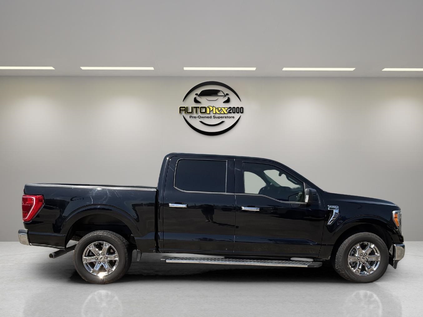 2021 Ford F-150 XLT photo 4