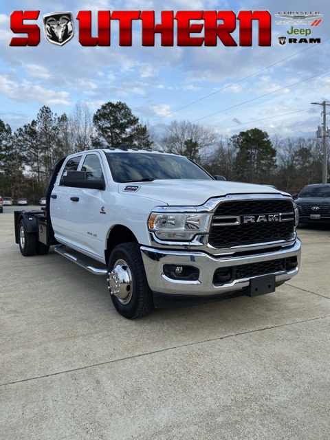 2022 RAM Ram 3500 Chassis Cab Tradesman's photo