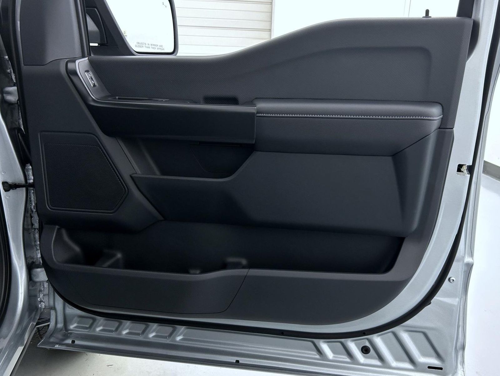 2025 Ford F-150 STX photo 16