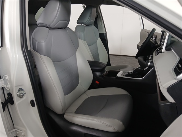 2022 Toyota RAV4 Hybrid Limited photo 19