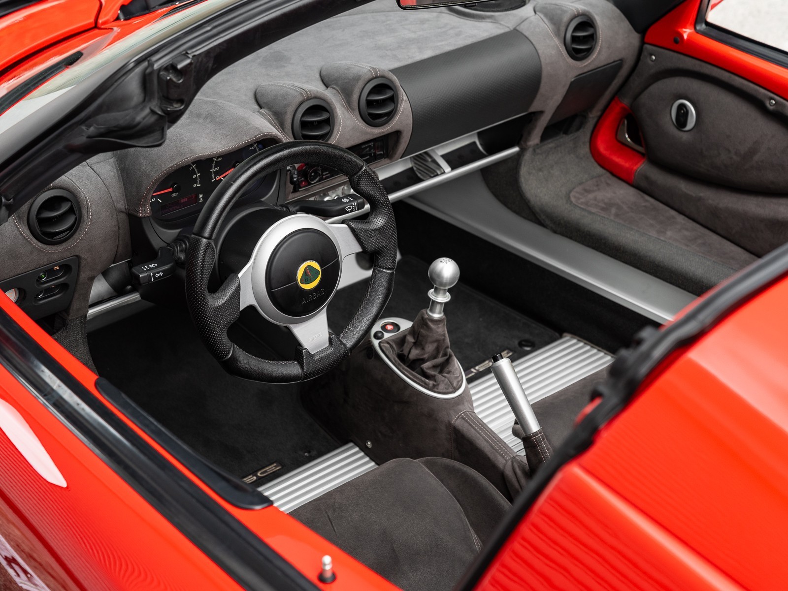 2010 Lotus Elise 111 photo 17