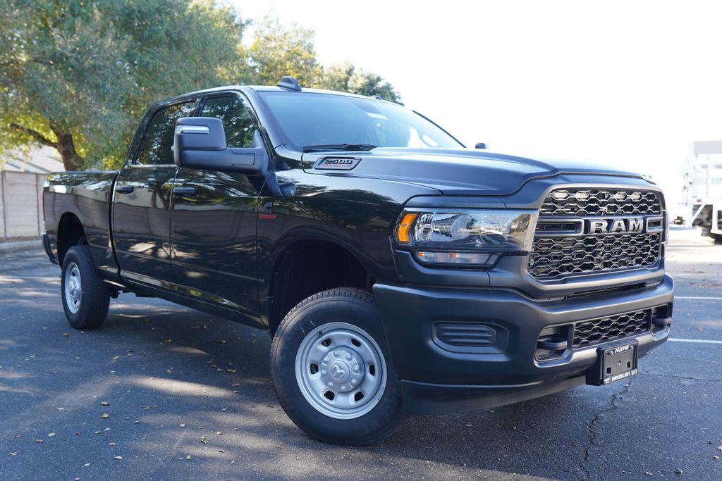 New 2024 Diamond Black Crystal Pearl-Coat Exterior Paint RAM Tradesman image 1