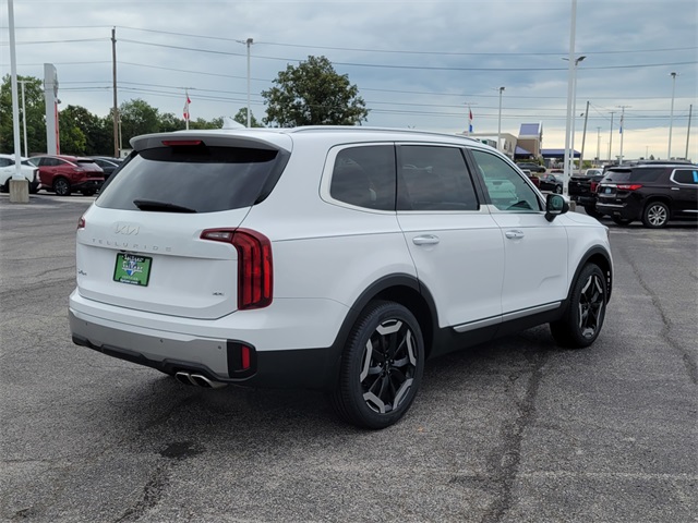 2023 Kia Telluride S photo 3