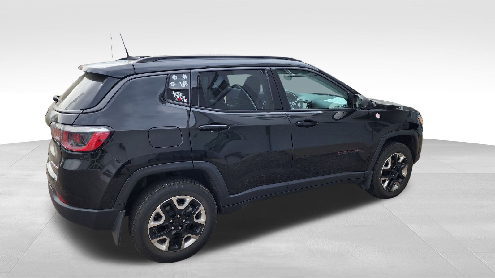 2018 Jeep Compass Trailhawk photo 2