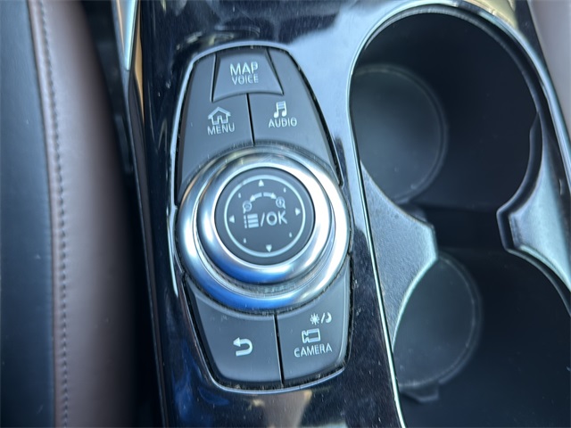 2018 Infiniti QX30 Premium photo 28