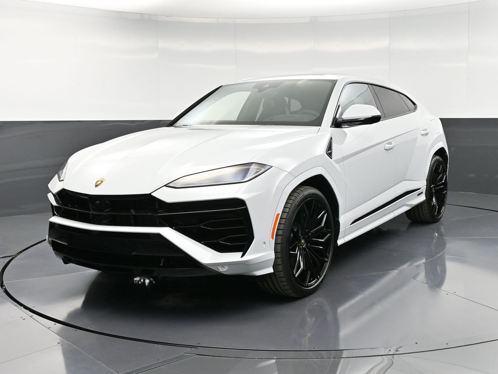 2025 Lamborghini Urus SE's photo