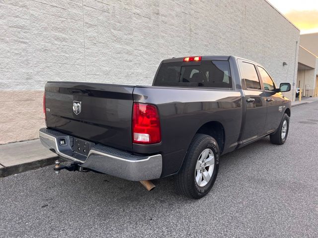 2020 Ram 1500 Classic SLT photo 4