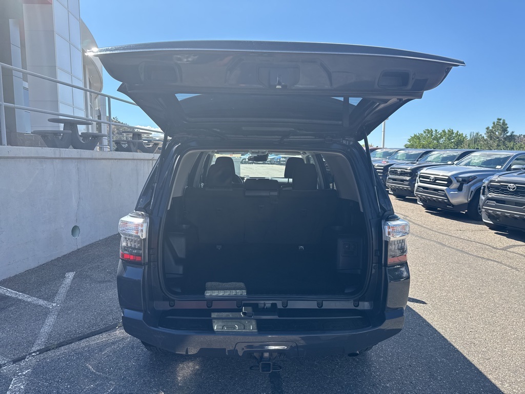 2024 Toyota 4Runner SR5 photo 3