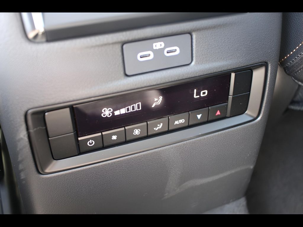 2025 Mazda CX-90 Preferred photo 17