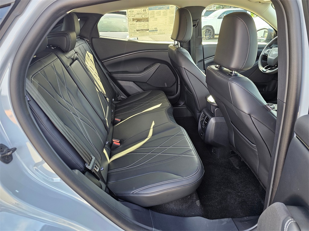 2024 Ford Mustang Mach-E Select photo 12