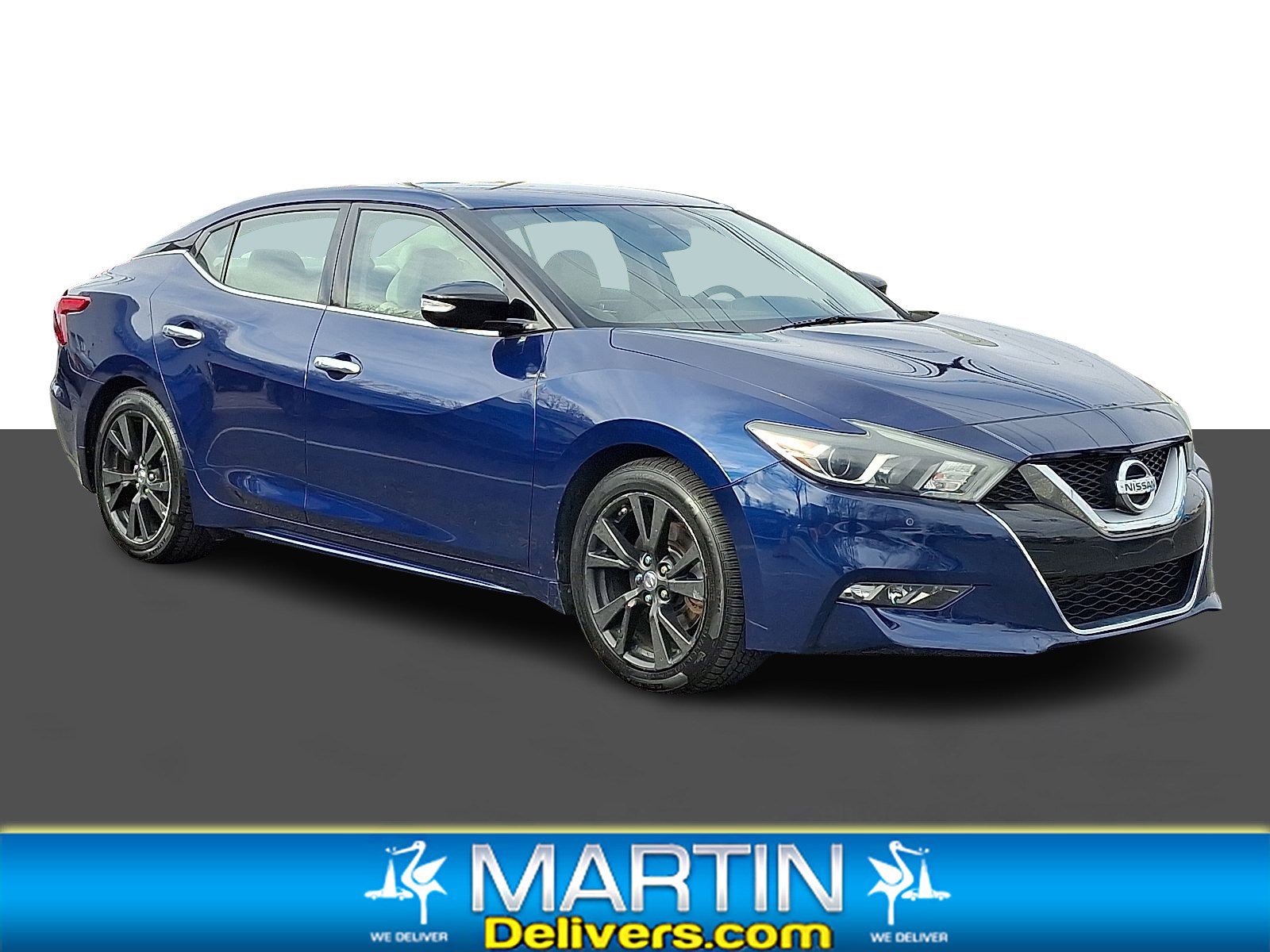 2017 Nissan Maxima SV's photo