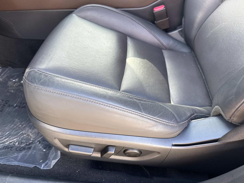 2022 Mazda CX-30 2.5 S Premium photo 23