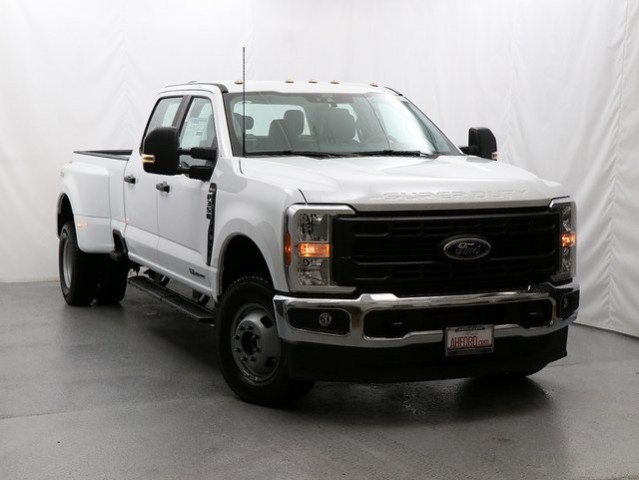 2025 Ford Super Duty F-350® XL