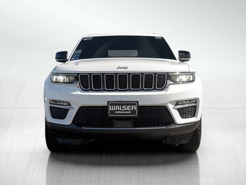2025 Jeep Grand Cherokee Limited photo 2