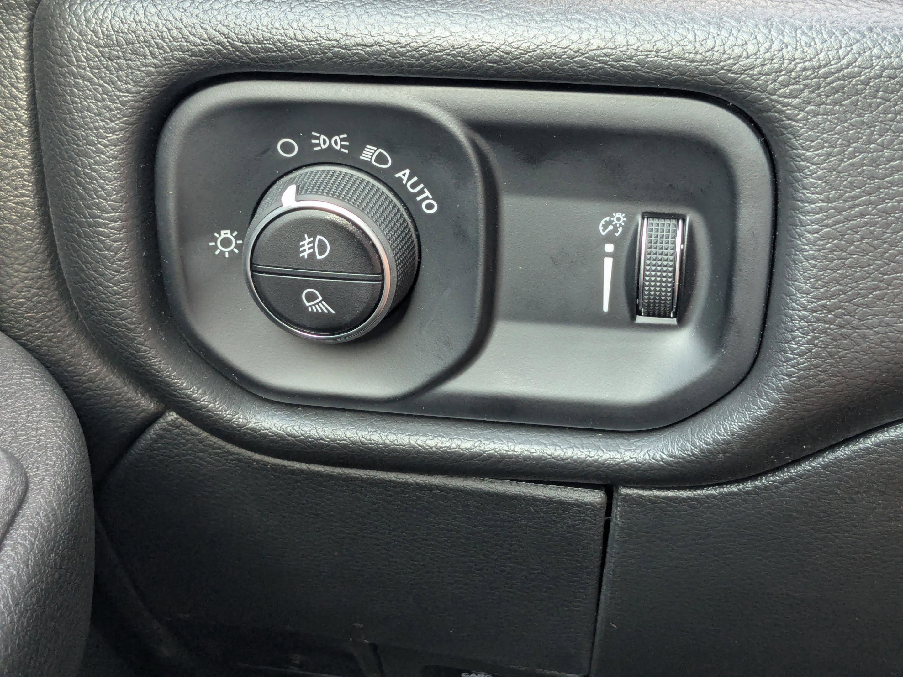 2025 Ram 3500 Tradesman photo 30