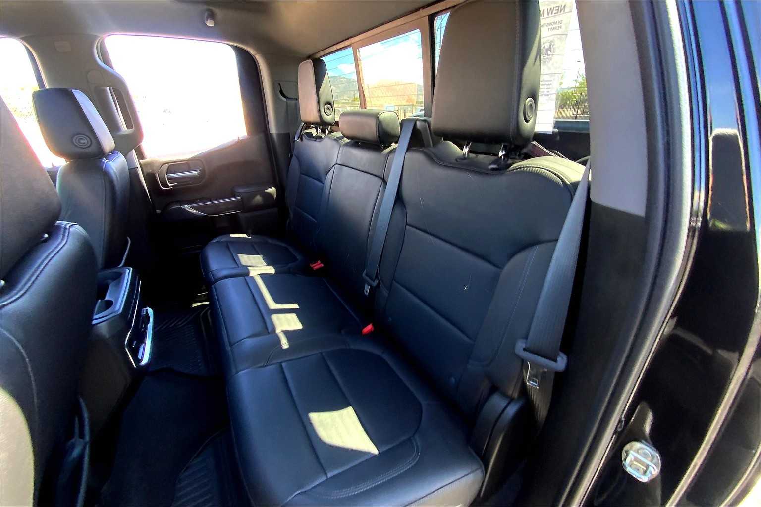 2019 Chevrolet Silverado 1500 LTZ photo 17