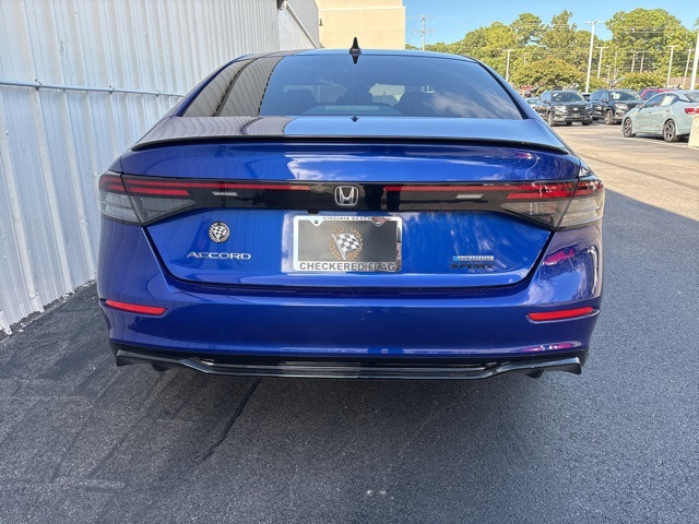 2024 Honda Accord Hybrid Sport-L photo 2