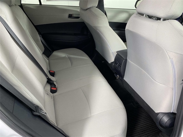 2023 Toyota Corolla Cross LE photo 11