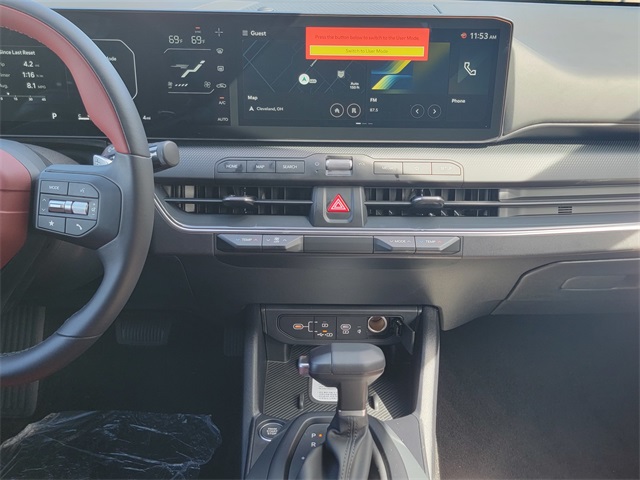 2025 Kia K4 GT-Line photo 18