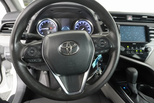 2020 Toyota Camry LE photo 21
